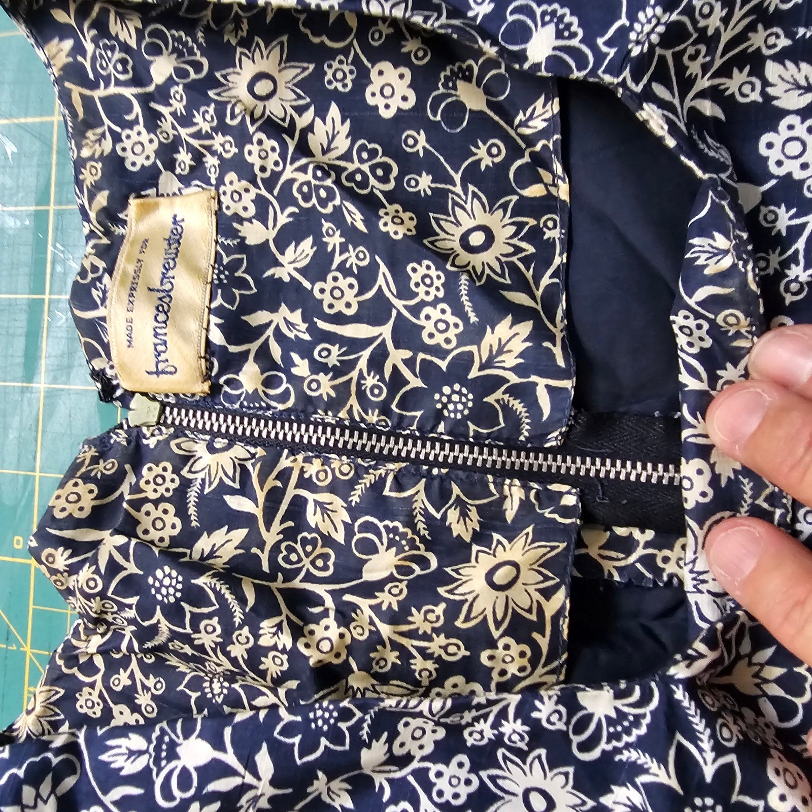 Vintage 1950’s Dress Brewster Navy Blue Floral Square Neck Fitted Pinup as is