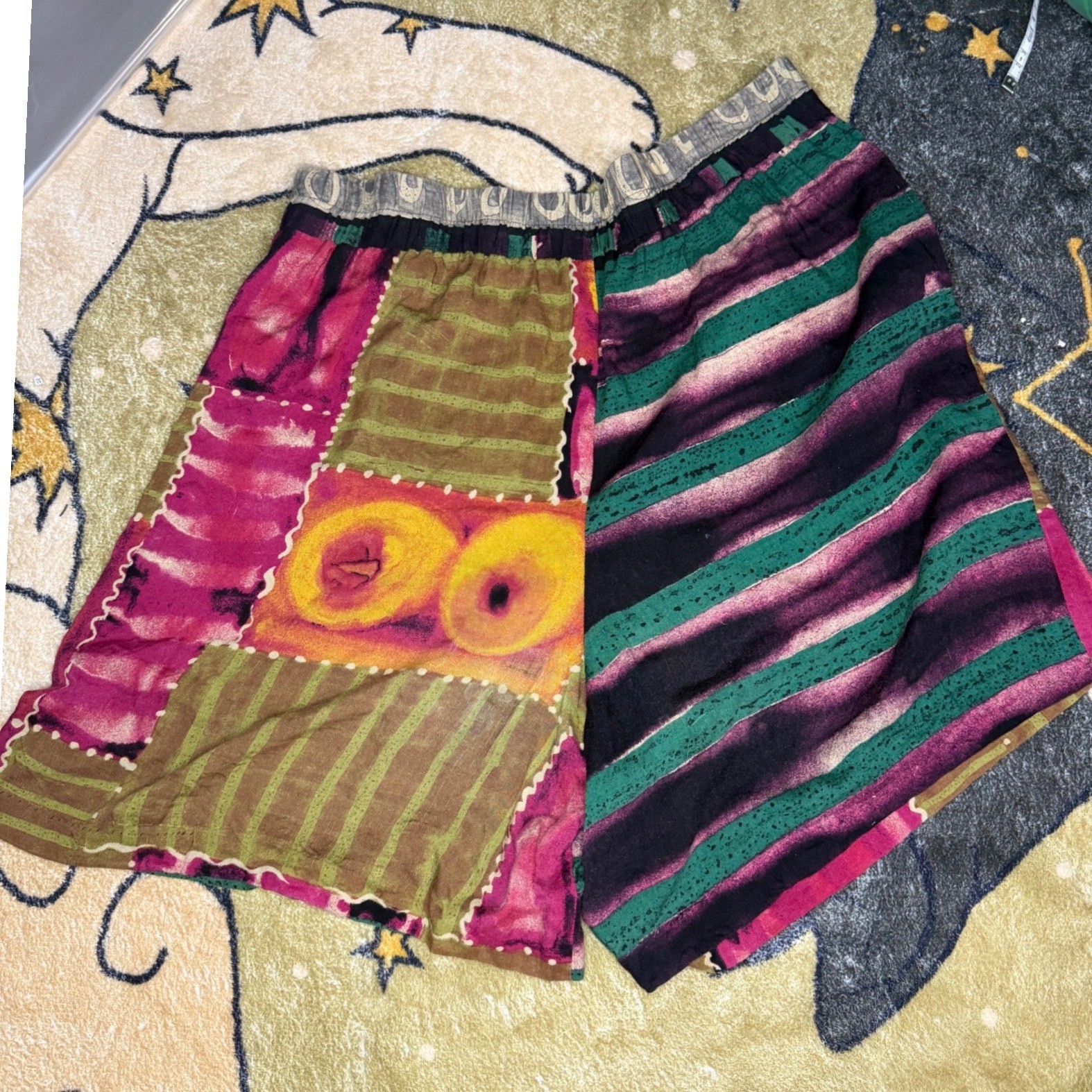 Vintage Essay by Sharon Anthony Petite Patchwork Abstract Print Shorts 90s Multi