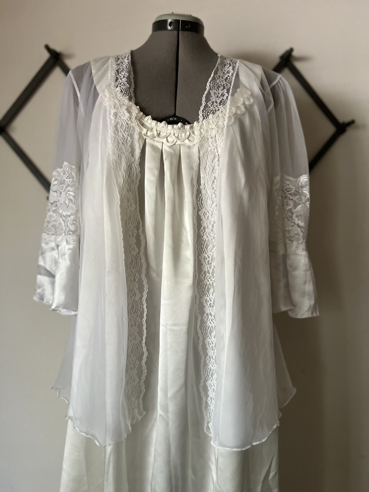 Vintage Nylon Baby Doll Lingerie Bed Jacket Peignoir Robe Negligee sz L