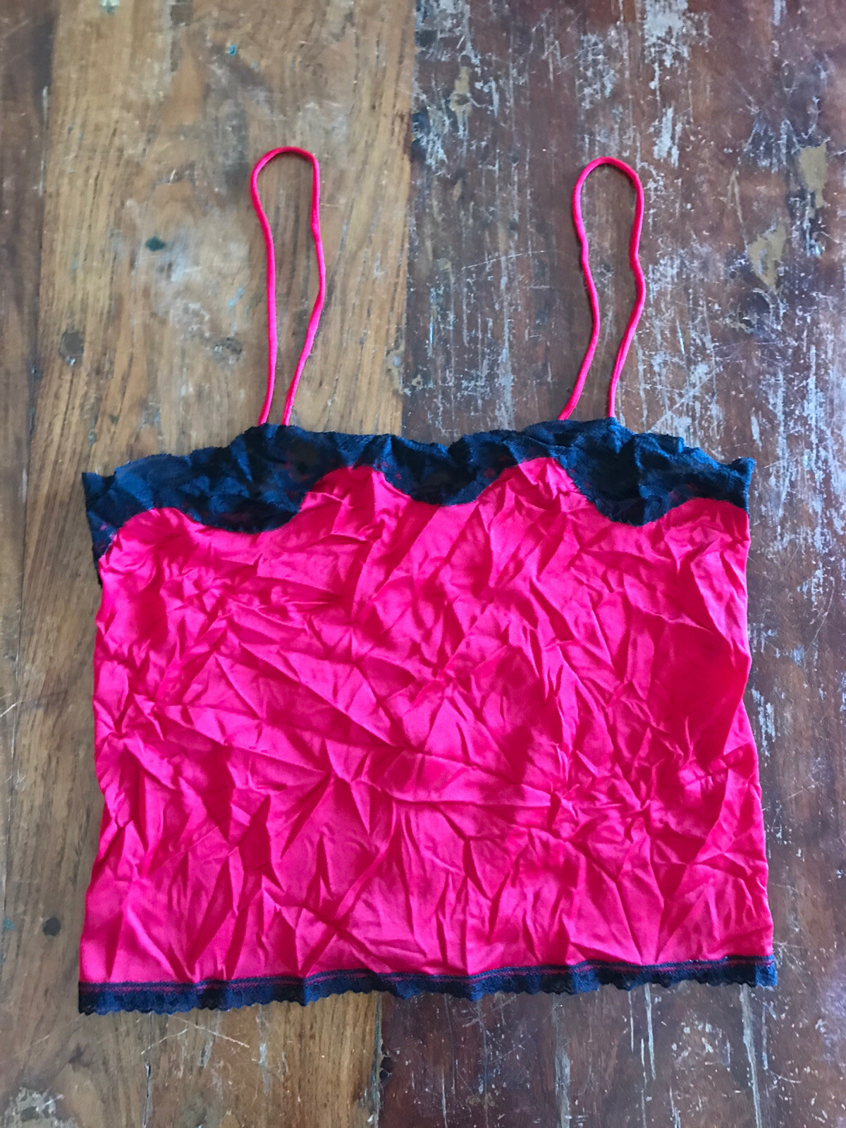 vtg 90’s Private Treasures by Avon crop top nylon slip top red & black lace