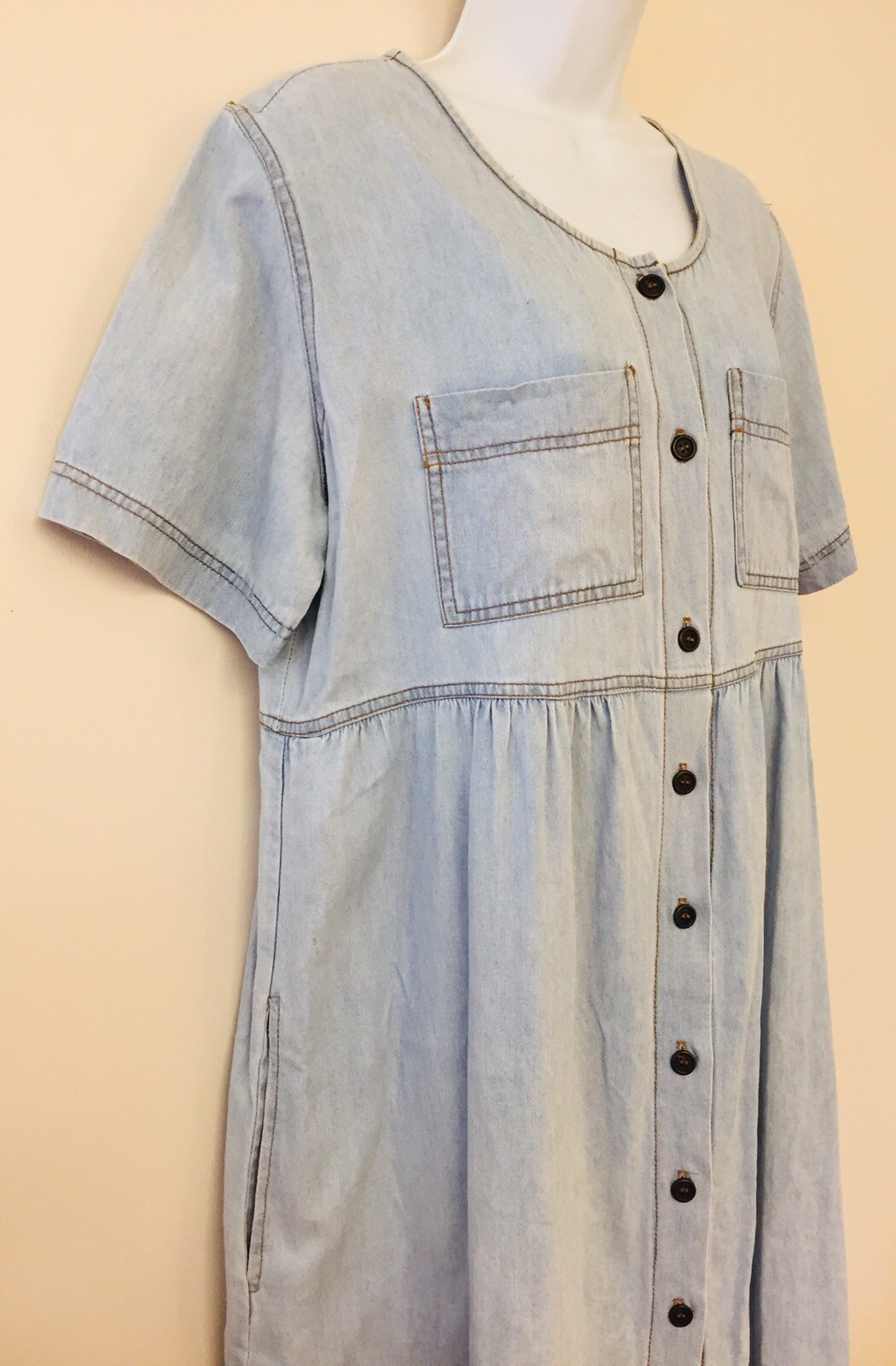 Chambray Short Sleeve Dress Pockets Vintage 1990s Light Blue Button Front M L XL