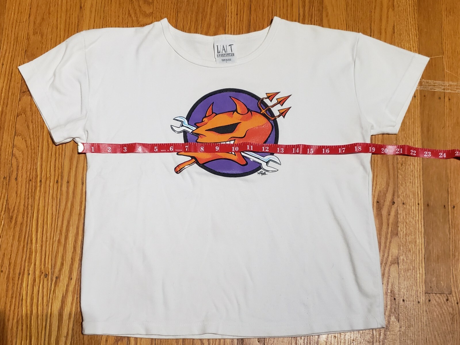 Vintage babydoll tee Lat Sportswear Size L Artist At Large