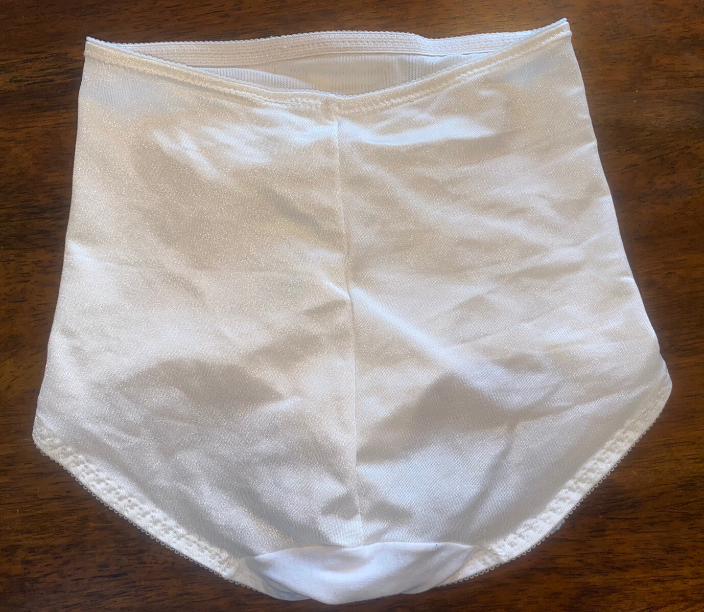 PARTNERS BY MERVYNS~BRIEF~WHITE~MED. 27-28~SHAPEWEAR~SLIMMING~SUPPORT