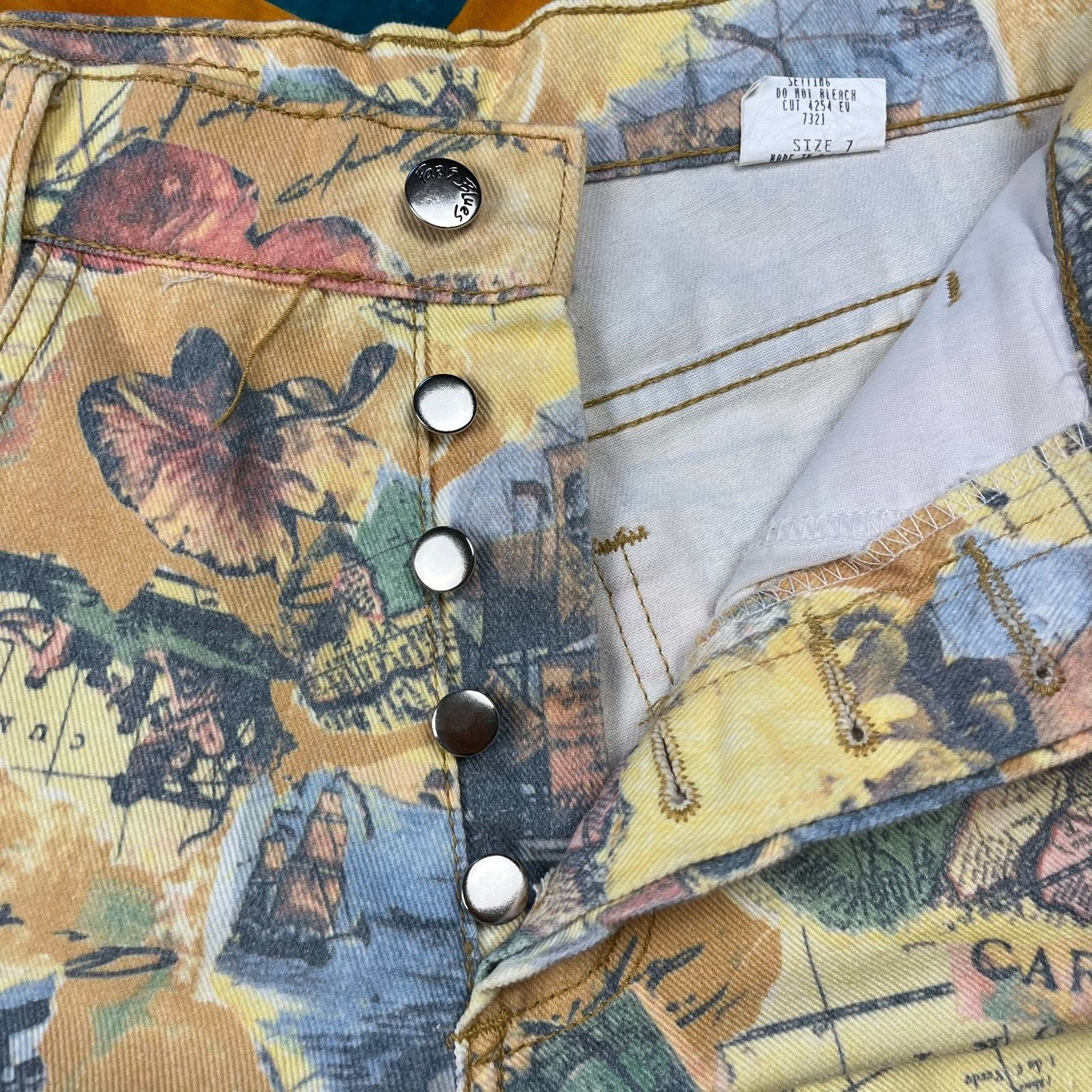 Vintage Map Collage Print Denim Shorts by Paris Blues Button Fly Yellow Size 9