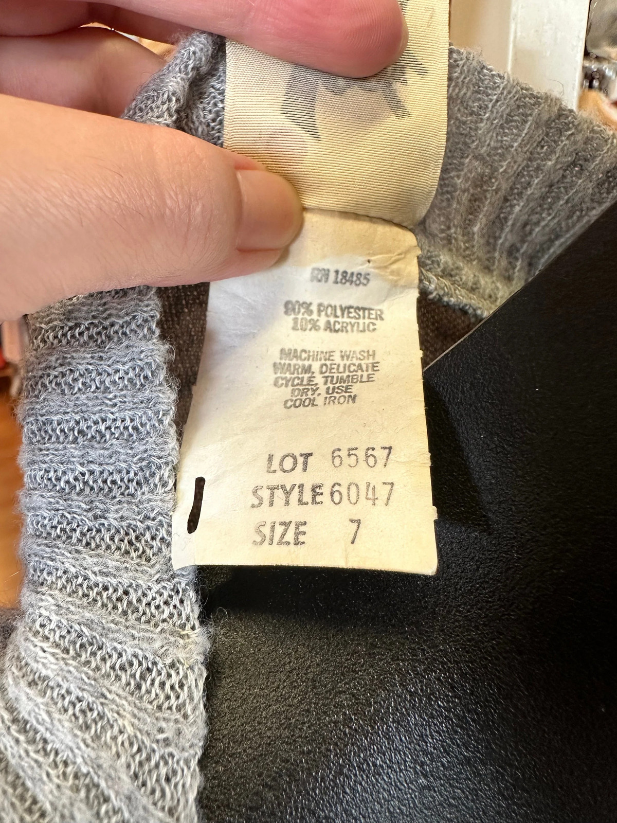 1970’s Jody T of California Knit Gray Dress with Belt S/M.