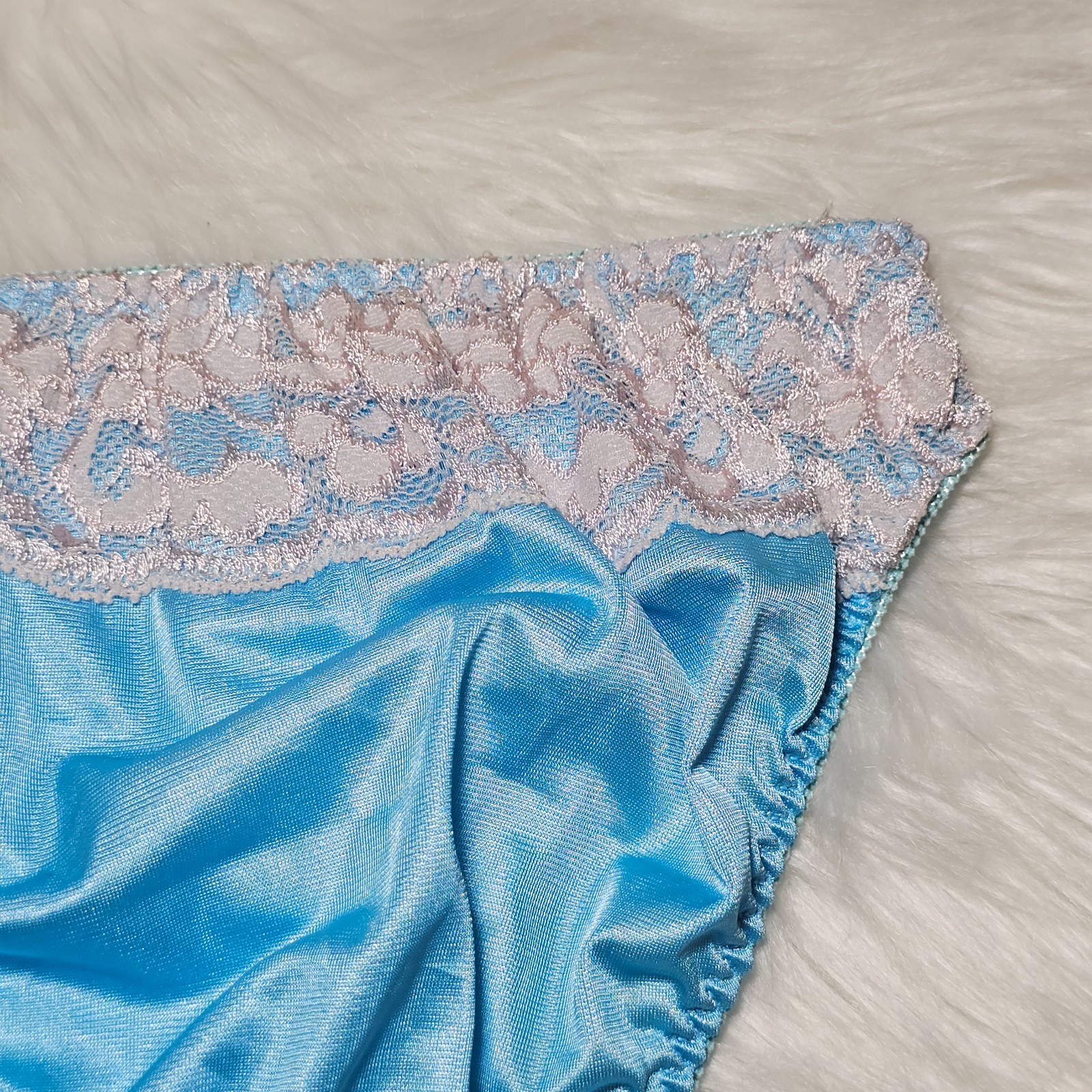 VTG Nylon Satin Panty Silky Blue Bikini Sissy Lace Brief Size Small Hip 32-36″