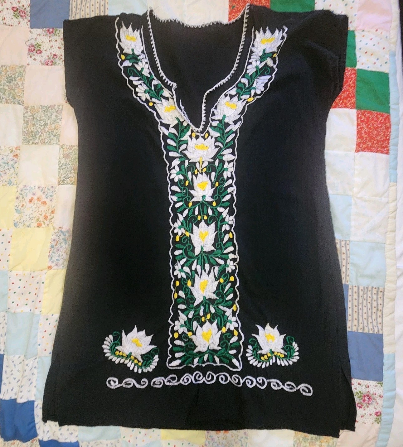 Vtg 70s Embroidered Ethnic Mexican Peasant Dress Boho Tunic L Black Lotus Resort