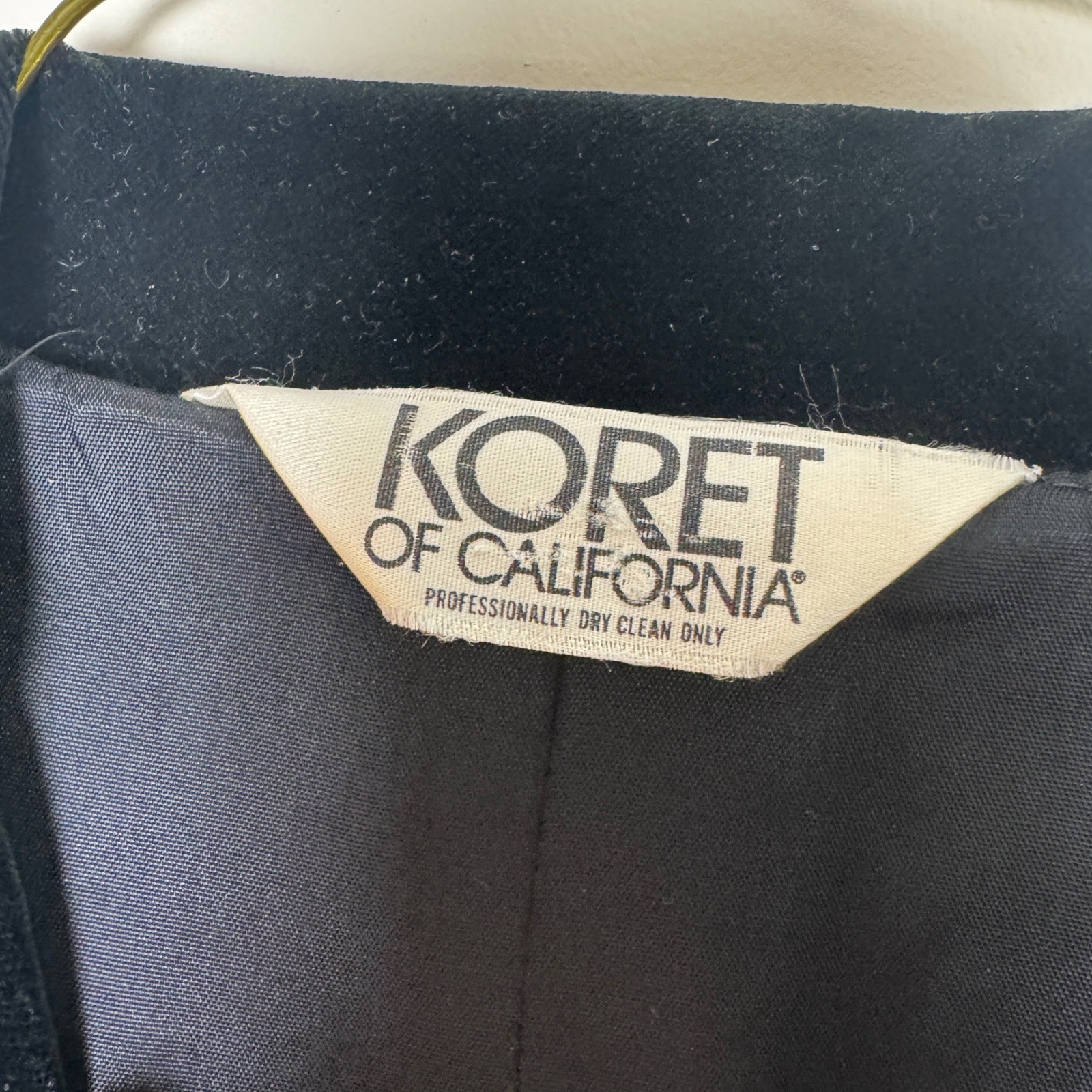 Koret of California Vintage Black Velvet Blazer Jacket Mother of Pearl Buttons