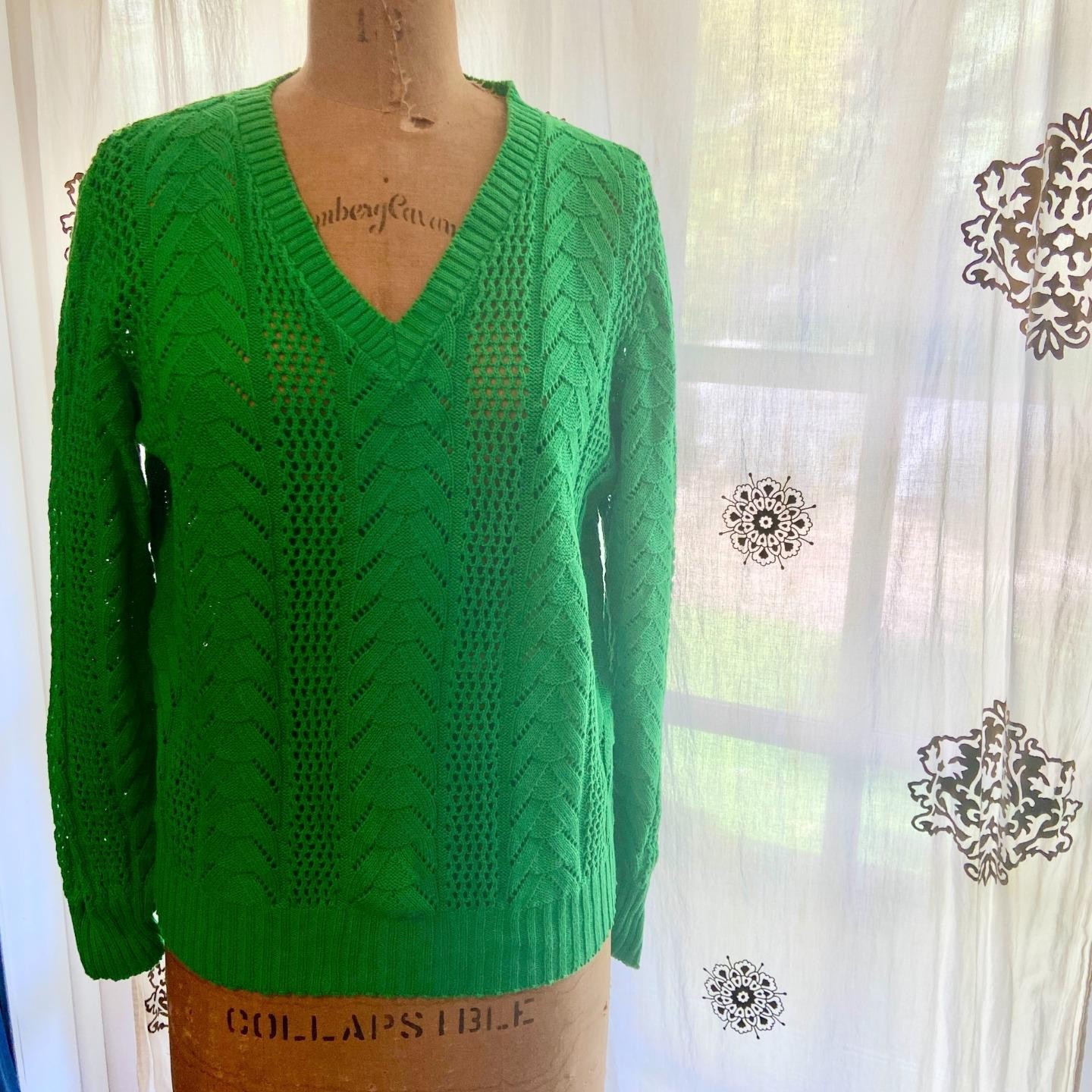Vintage 60s BRITISH VOGUE Mod Green Openwork Cable Crochet Sweater Cottagecore M