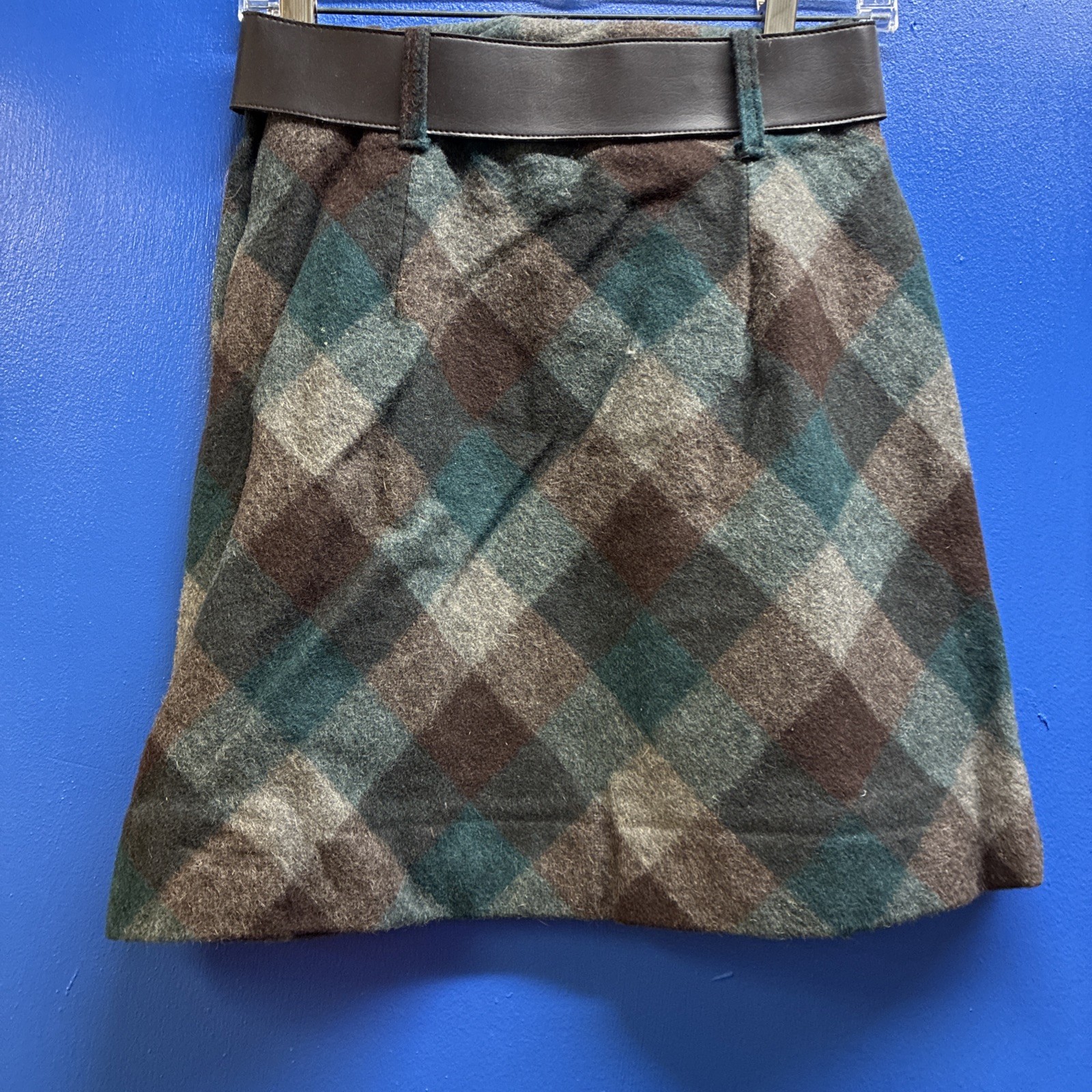 Vintage 1970s Women’s Brown and Blue Wool Plaid Skirt with Brown Belt