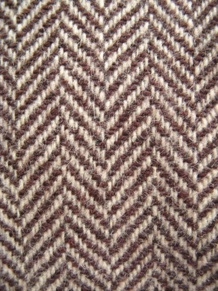 Vintage 70s Princess Trench Coat Sz M Wool Herringbone Tweed Raccoon Fur Collar