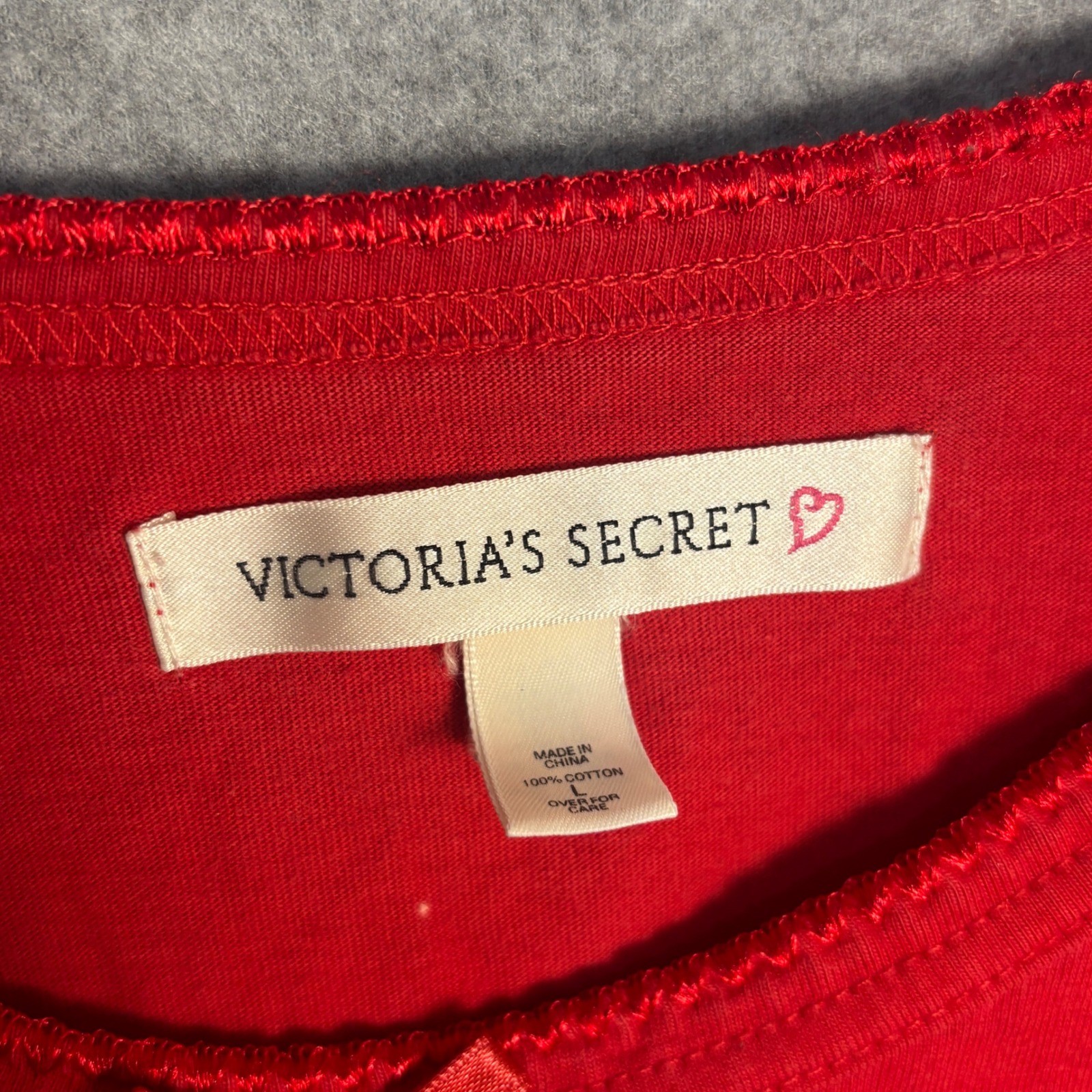 Vintage Victoria’s Secret Sleep Tee Red Embroidered Logo 100% Cotton Large Y2K