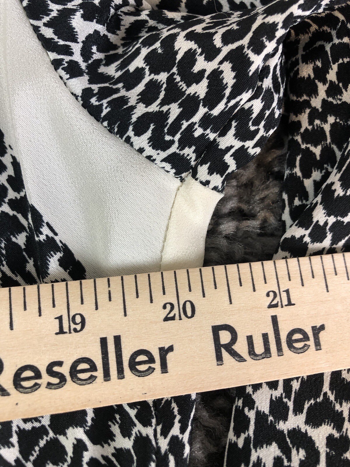 Vintage Anthony Sicari Top Womens 12 Animal Print Elastic Hem Shoulder Pads