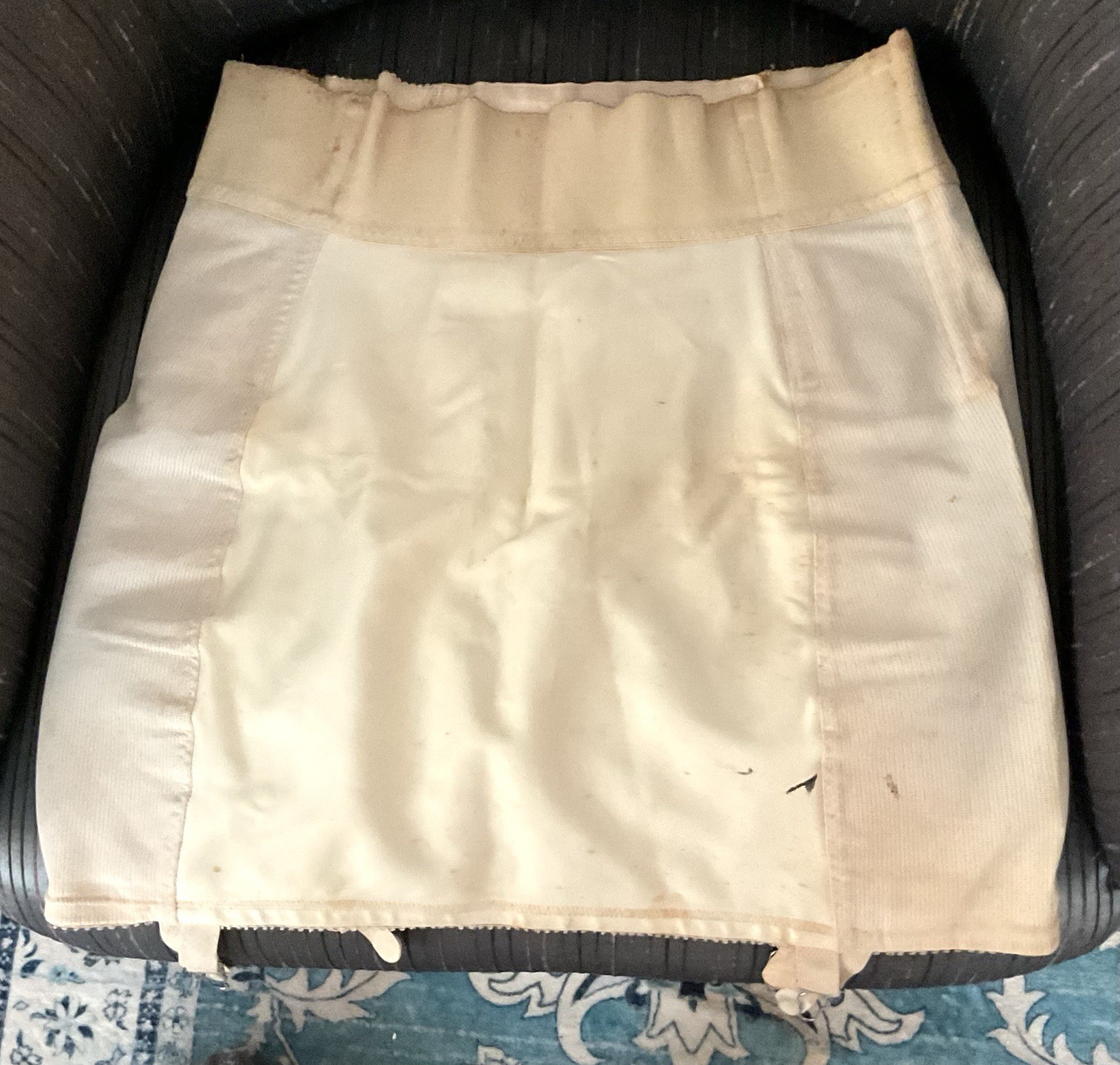 Open Bottom Girdle Skirt 4 Garters Young White Sz L Zipper Side Satin Panel
