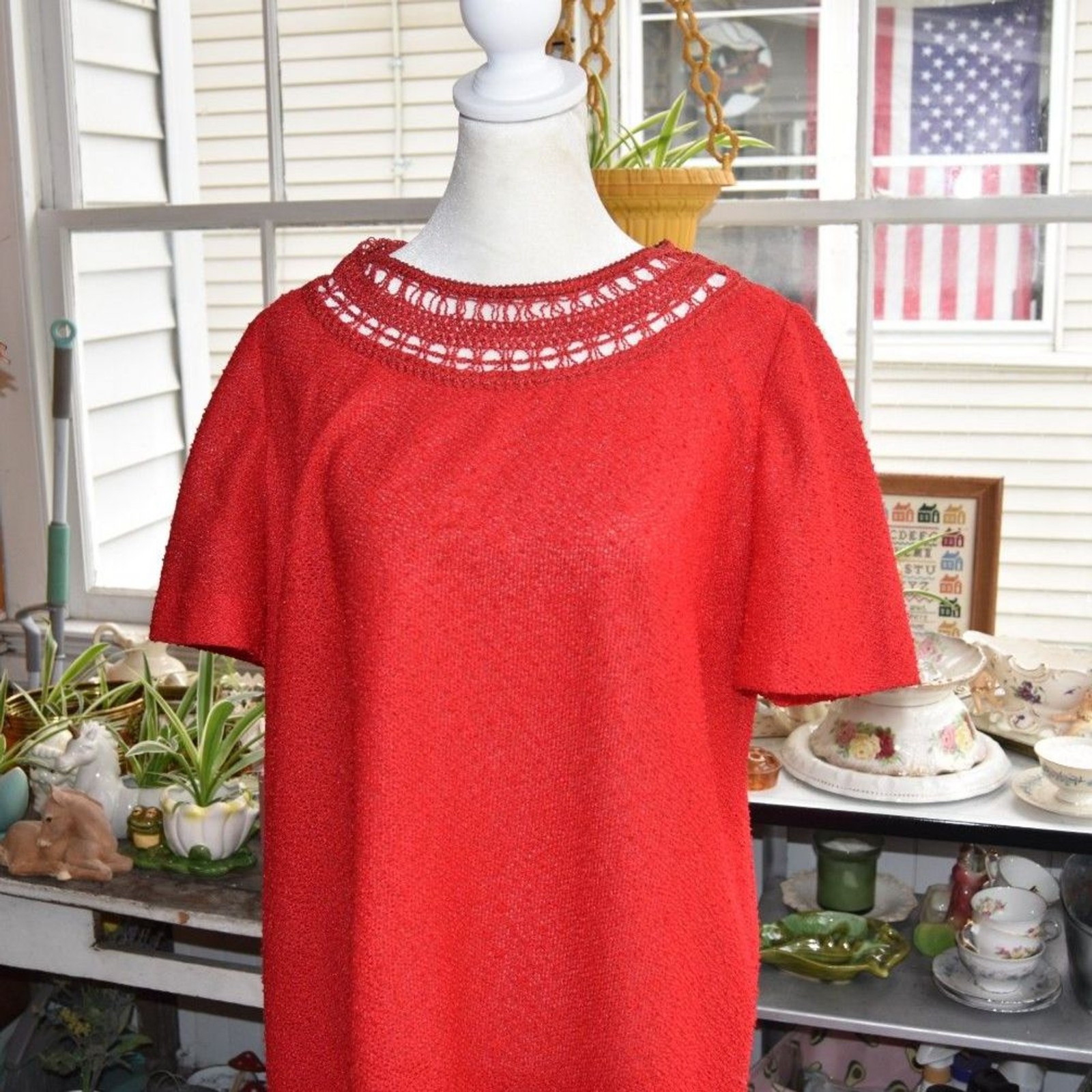 Vintage Leslie Pomer Red Knit Shift Dress Crochet Yoke ILGWU USA Women’s XL