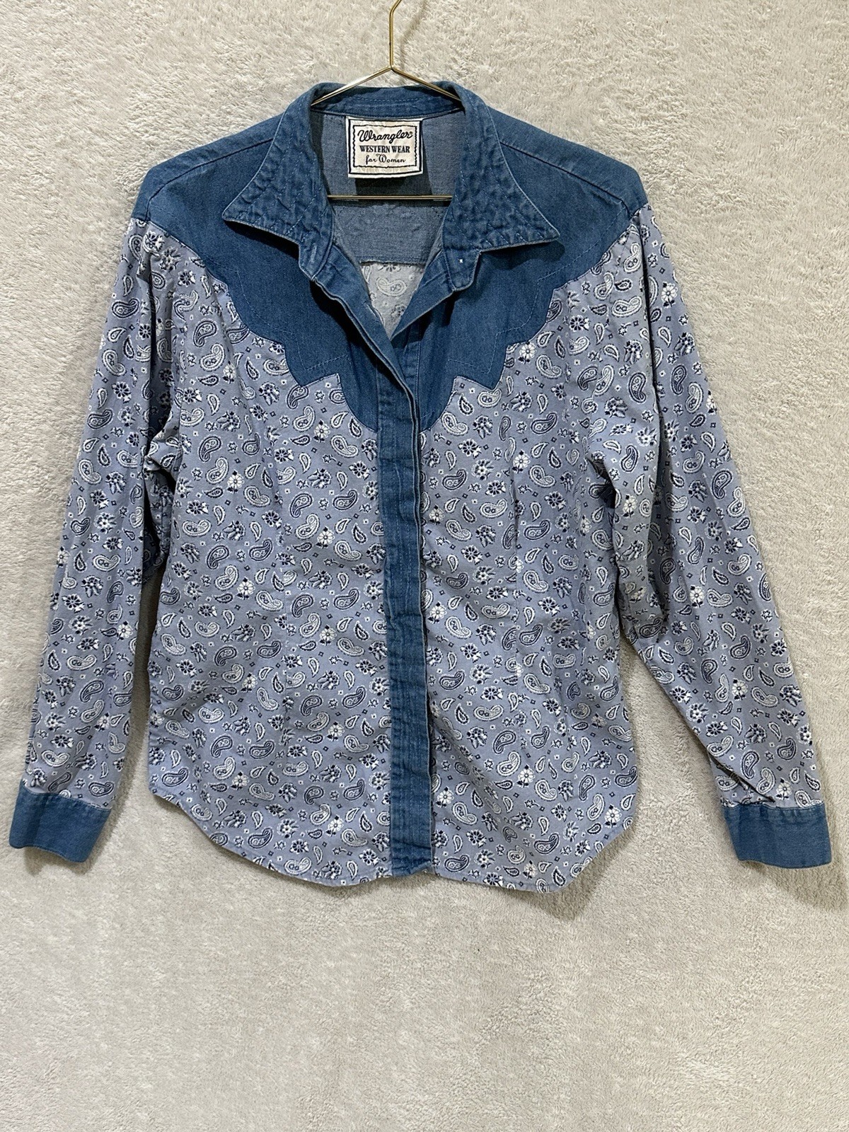Vintage Wrangler Western Wear Women’s Button Up Denim Shirt Paisley 4H Country