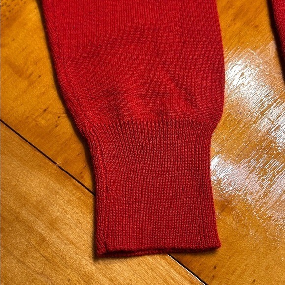 Evan-Picone Preppy Quiet Luxury Red Mock Neck Wool Blend Knit Sweater Vintage