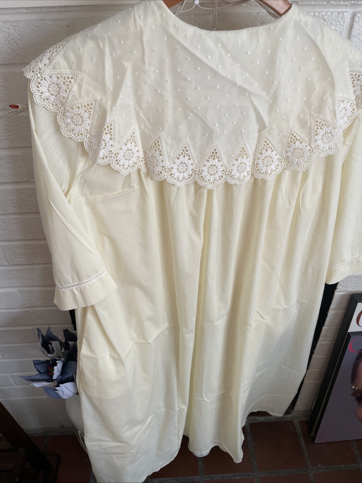 Vintage Godfried 50’s Gown & Robe Set Size 38 Yellow W/Eyelet Lace-Large- NOS