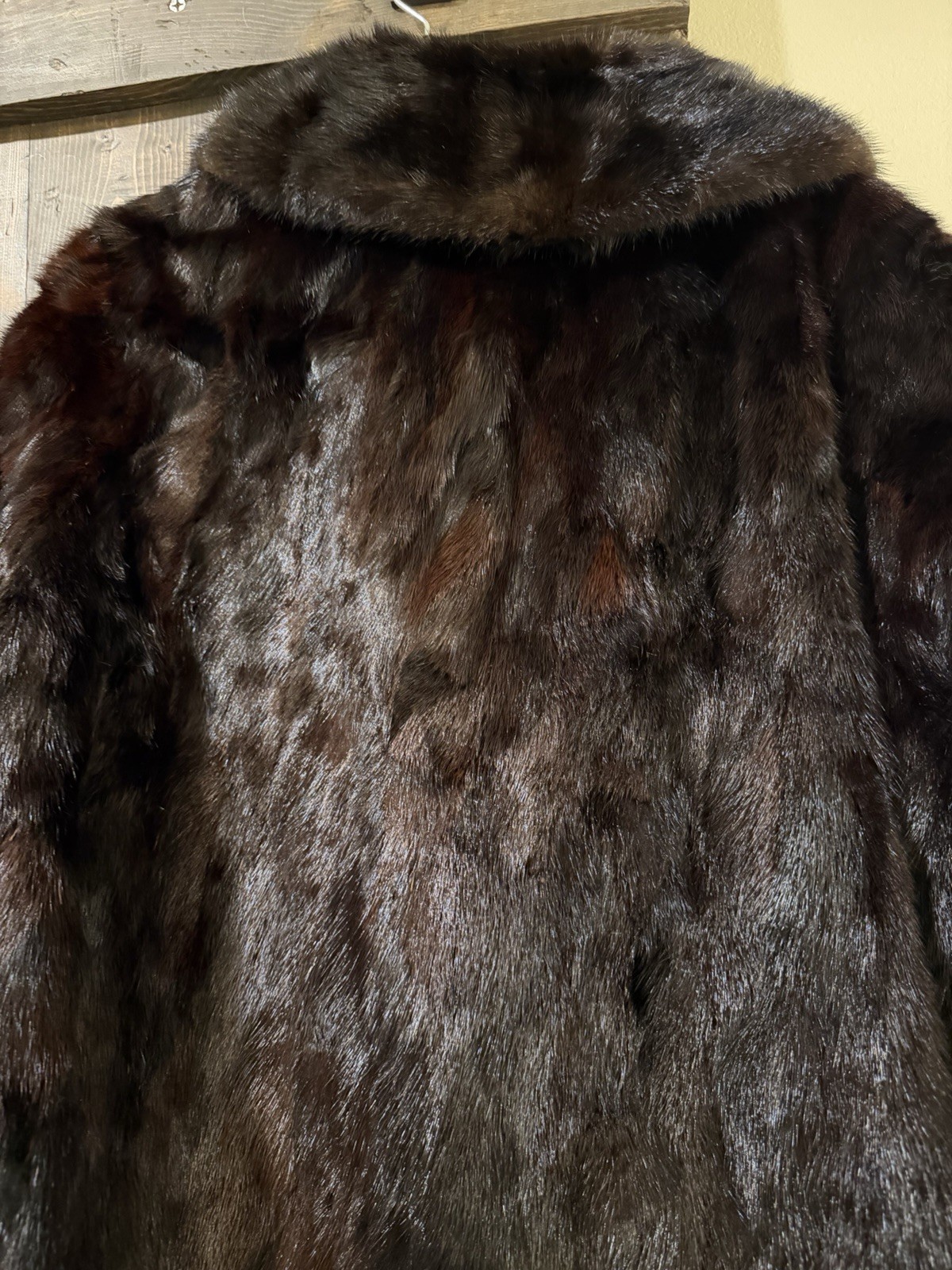 Vintage Dark Brown Chocolate Fur Coat – likely mink S/M
