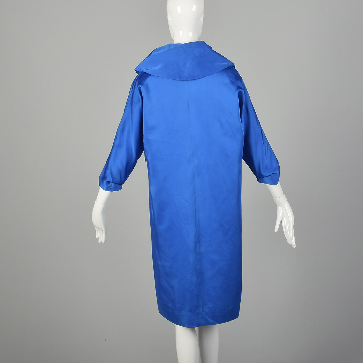 Small 1950s Clutch Coat Blue Satin Bracelet Batwing Sleeves Wide Collar VTG 50s