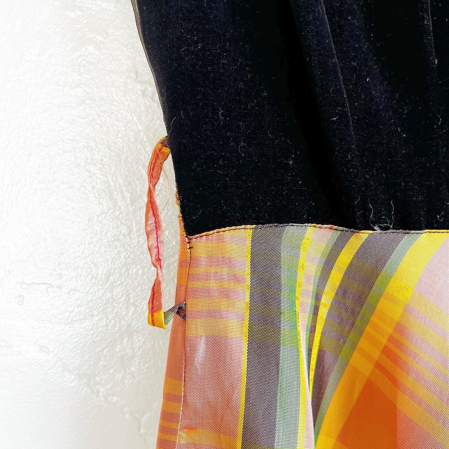 CANDY CORN STRIPED 40’s 40s Halloween Vintage Plaid Taffeta Black Velvet Dress M