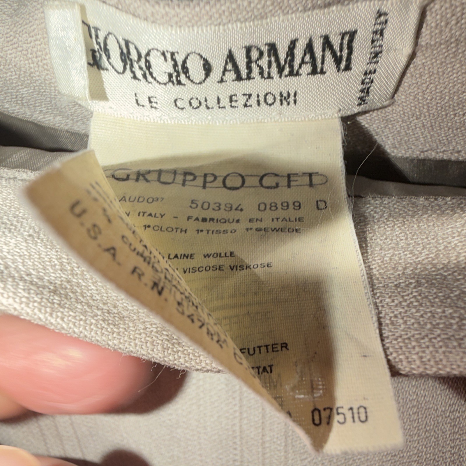 Vintage 1990s Giorgio Armani Le Collezioni Wool Blend Pencil Skirt IT 40