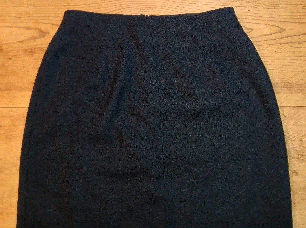 VTG Jones New York Womens 10 Skirt A Line Midi 100% Worsted Wool Black Lined