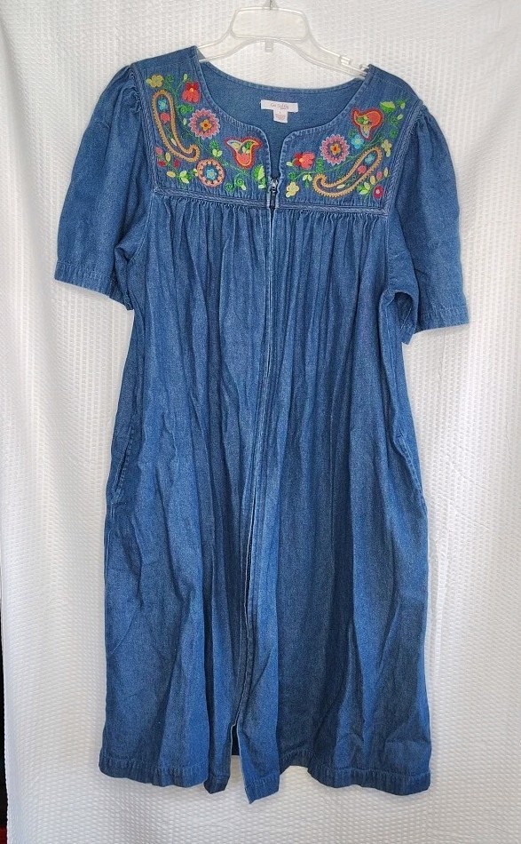 VTG Go Softly Patio Denim Lounge Wear Housecoat Embroidered Pockets Zip Large