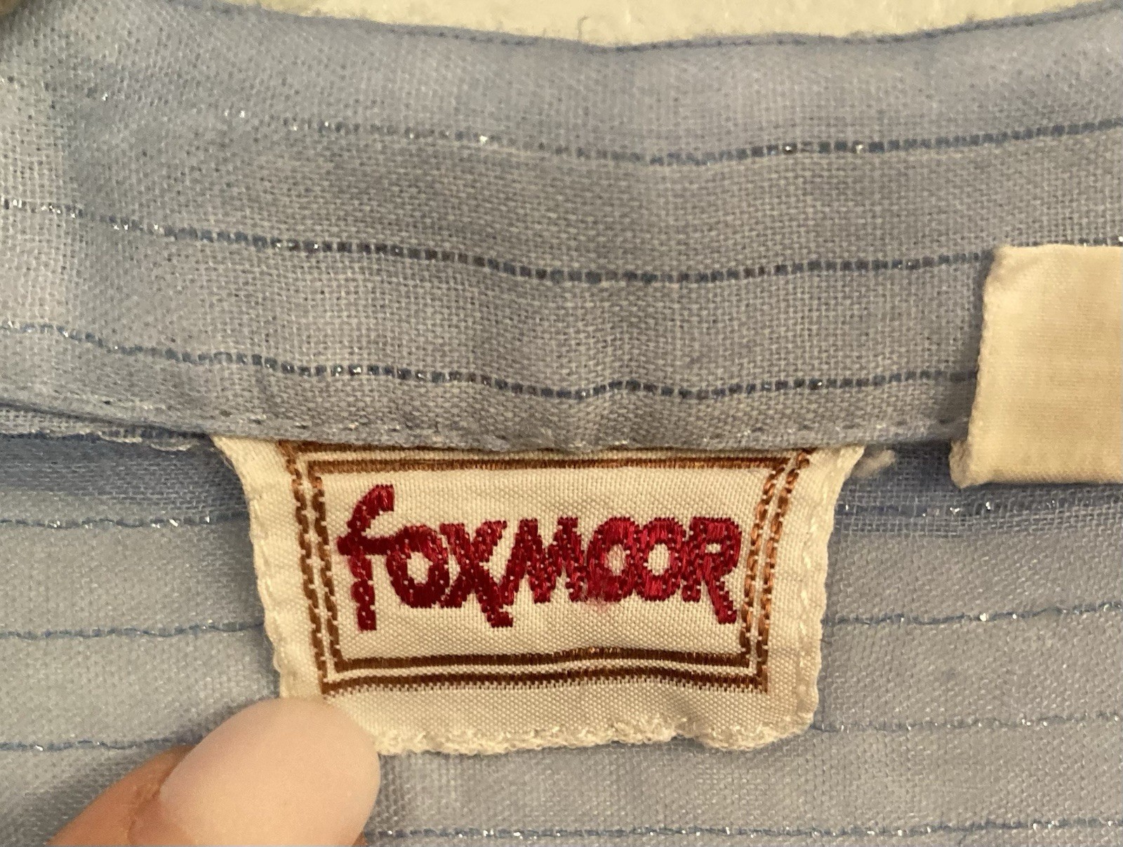 Vintage 70’s Women’s Foxmoor Vertically Striped Blue Button Down Blouse/Top Sml