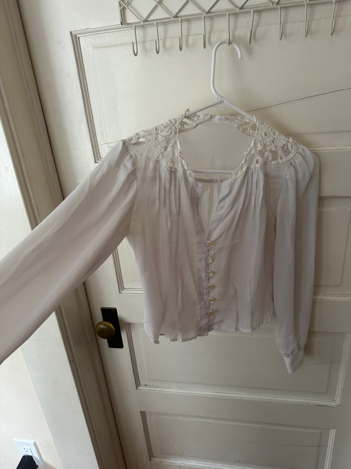 Vintage 70’s Boho Lace Yoke Patchwork Long Cuff Sleeve White Button Up Blouse