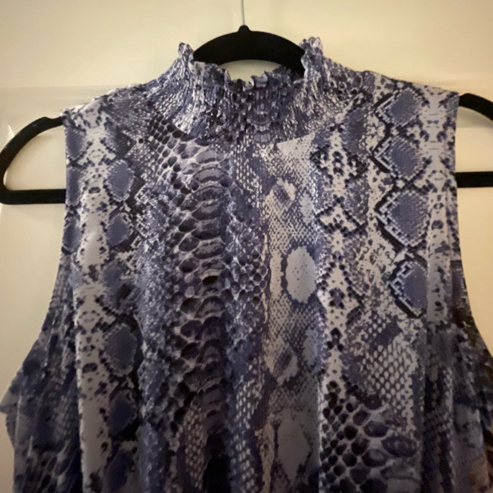 NANETTE LEPORE Blue Snakeskin Print High-Low Sleeveless Smocked Midi Dress Size