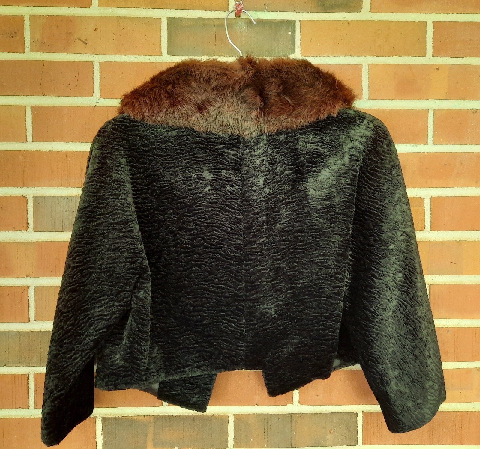 Vintage 60s Small Cropped Crinkle Jacket Fur Collar Ladies Garment Workers Union