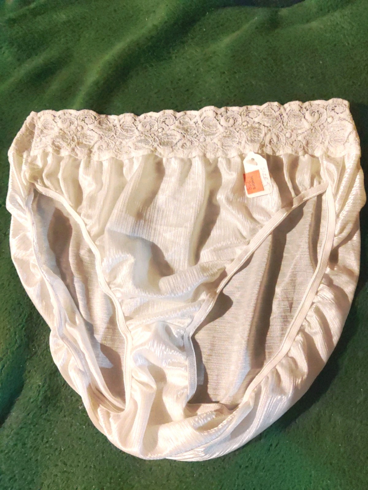 80’s Bestform Hi-Cut Panties Wide Lace 100% Nylon White Sz 7 W/Tags Silky Soft