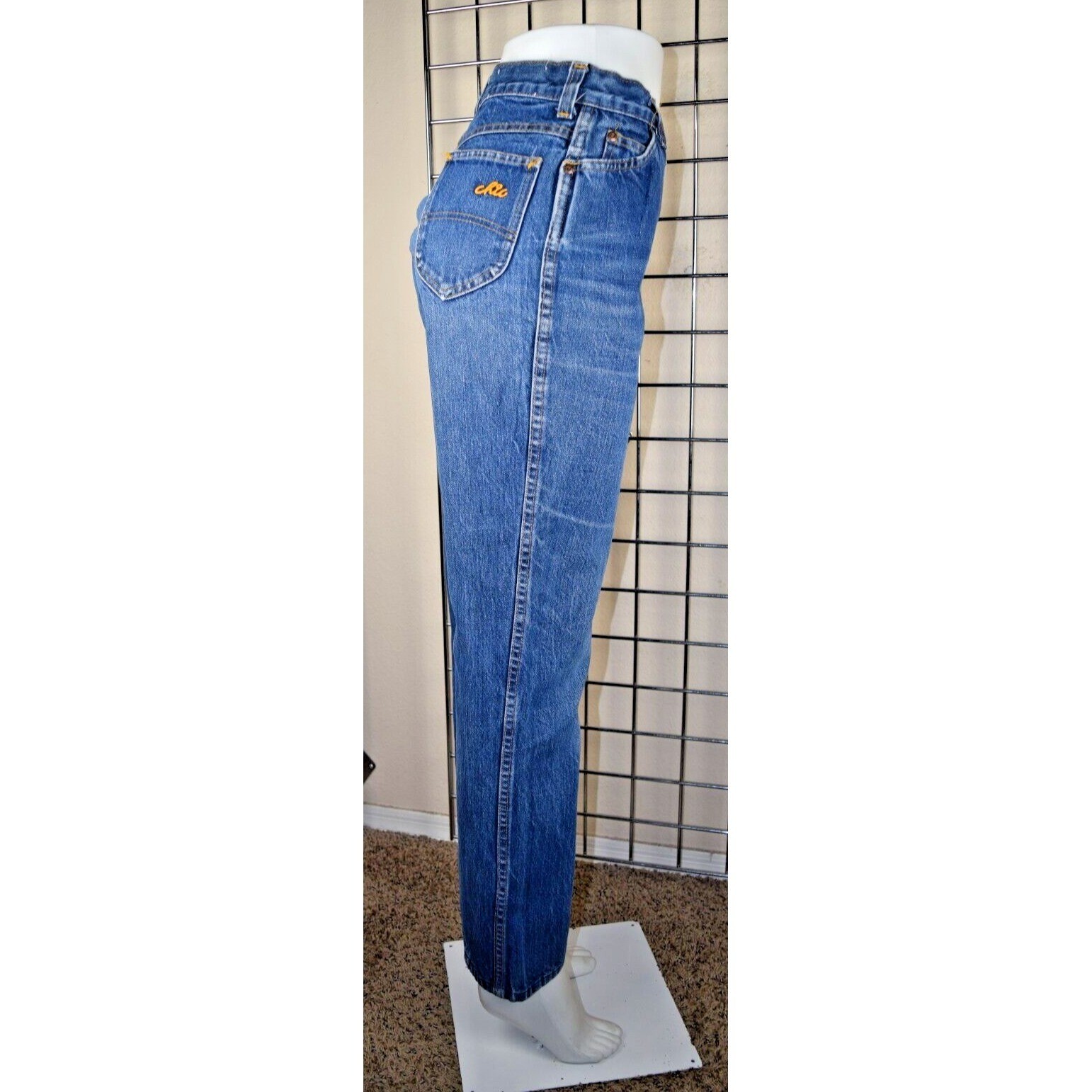 Vintage Chic by HIS Jeans 32 x 28 70s Classic Blue High Waist Boot Cut Made USA