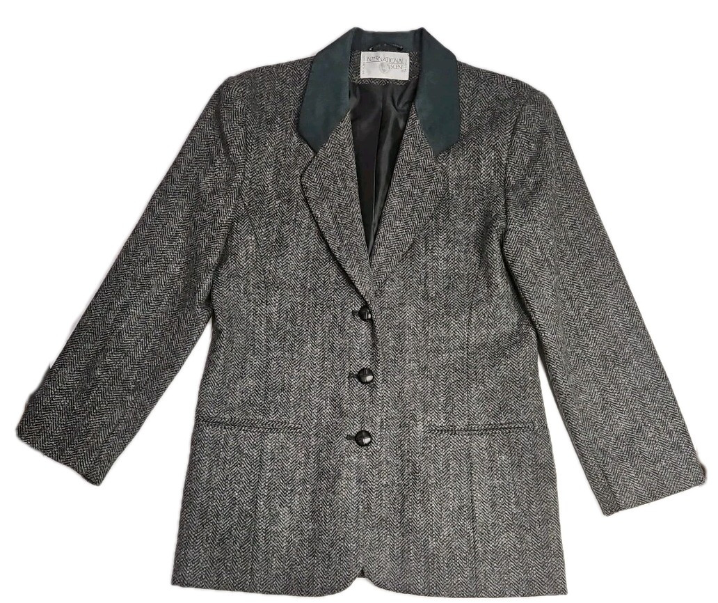 VINTAGE INTERNATIONAL SCENE WOOL AND SUEDE COAT (98)