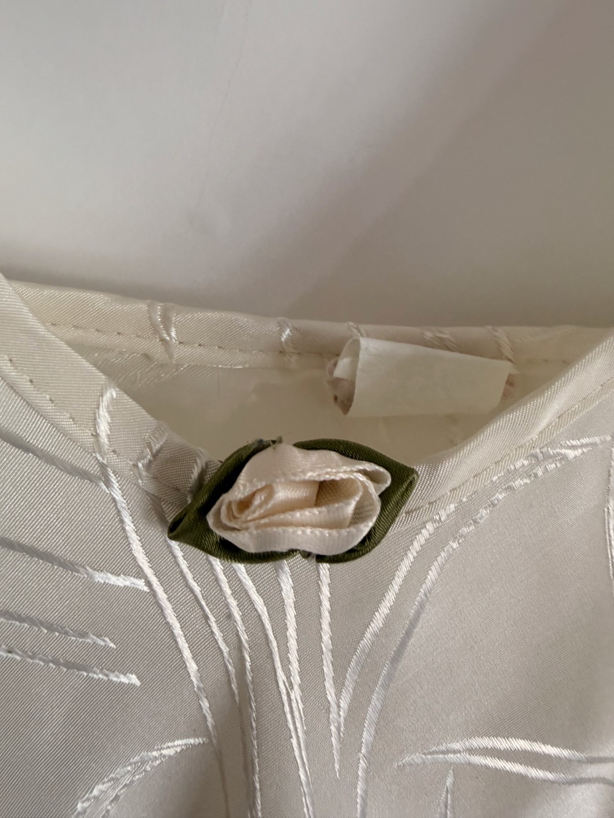 Vintage Cream Satin Jacquard Slip Dress Nightgown Ribbon Rose Chemise Medium