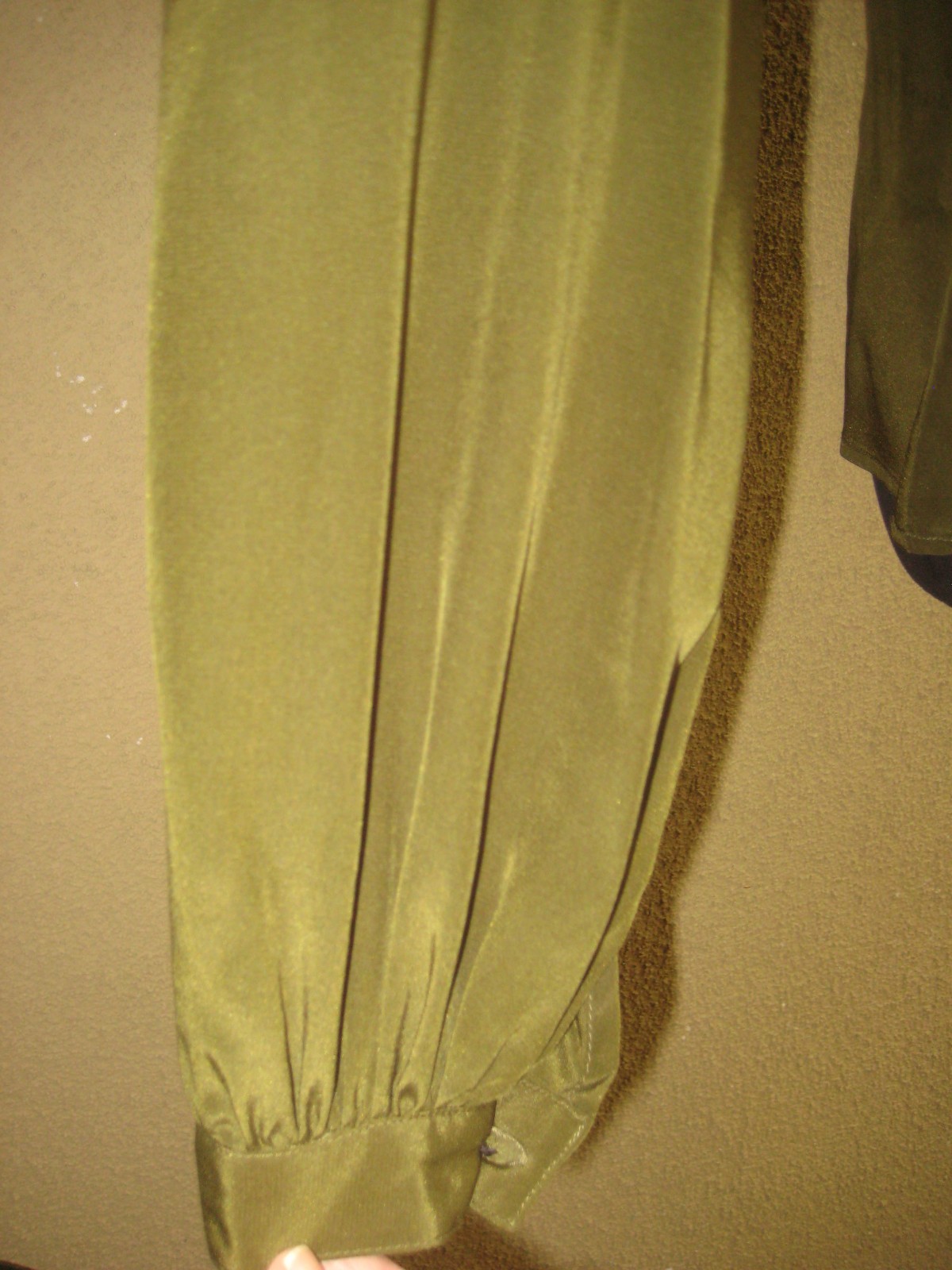 Vintage Mr Jax 100% silk olive green wrap shoulder pads long sleeve blouse 8