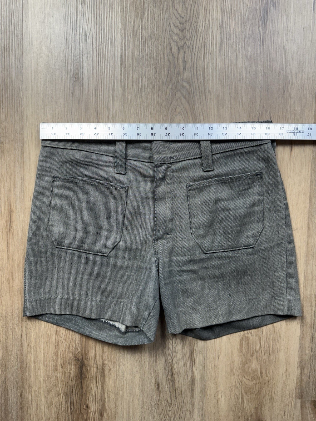 70’s VINTAGE Mann Cut Off Brush Shorts Size 32 Hippie Denim Grunge