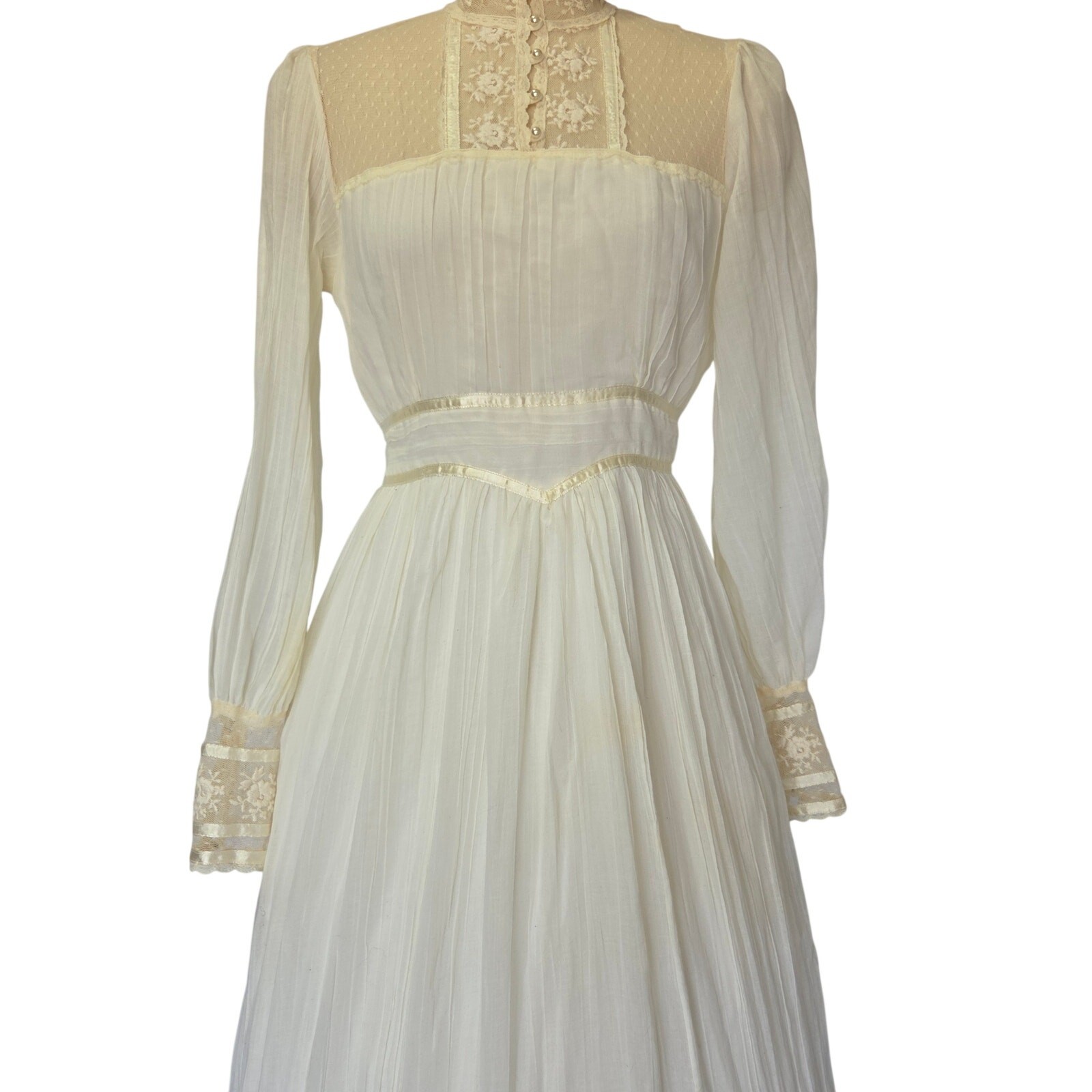 Gunne Sax Wedding Dress Size 11 Ivory Lace Vintage 70s Prairie Bridal Gown