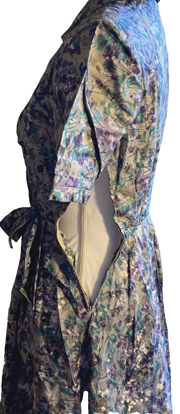 1950 wiggle dress vintage polyester gorgeous pleats purple floral size 8 AU SML