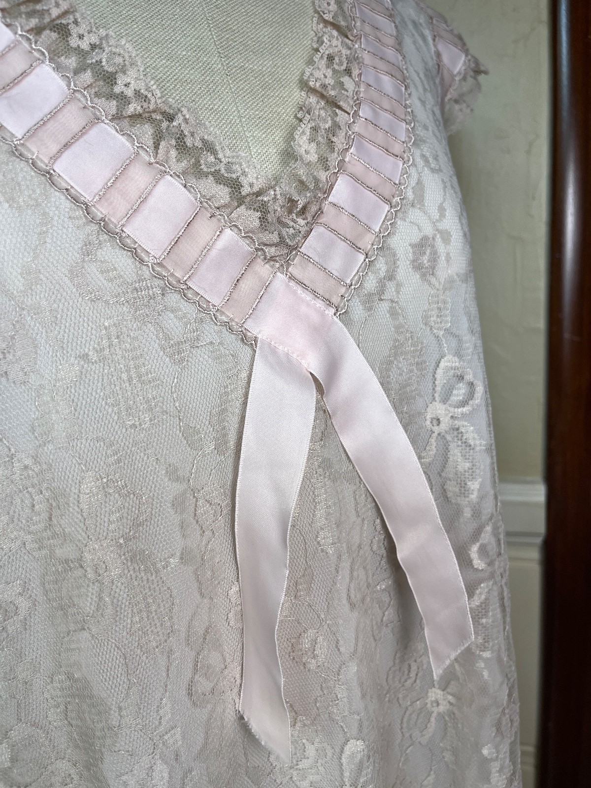 VTG Odette Barsa Floral Lace Robe & Pink Chiffon Nightgown Peignoir Coquette M/L