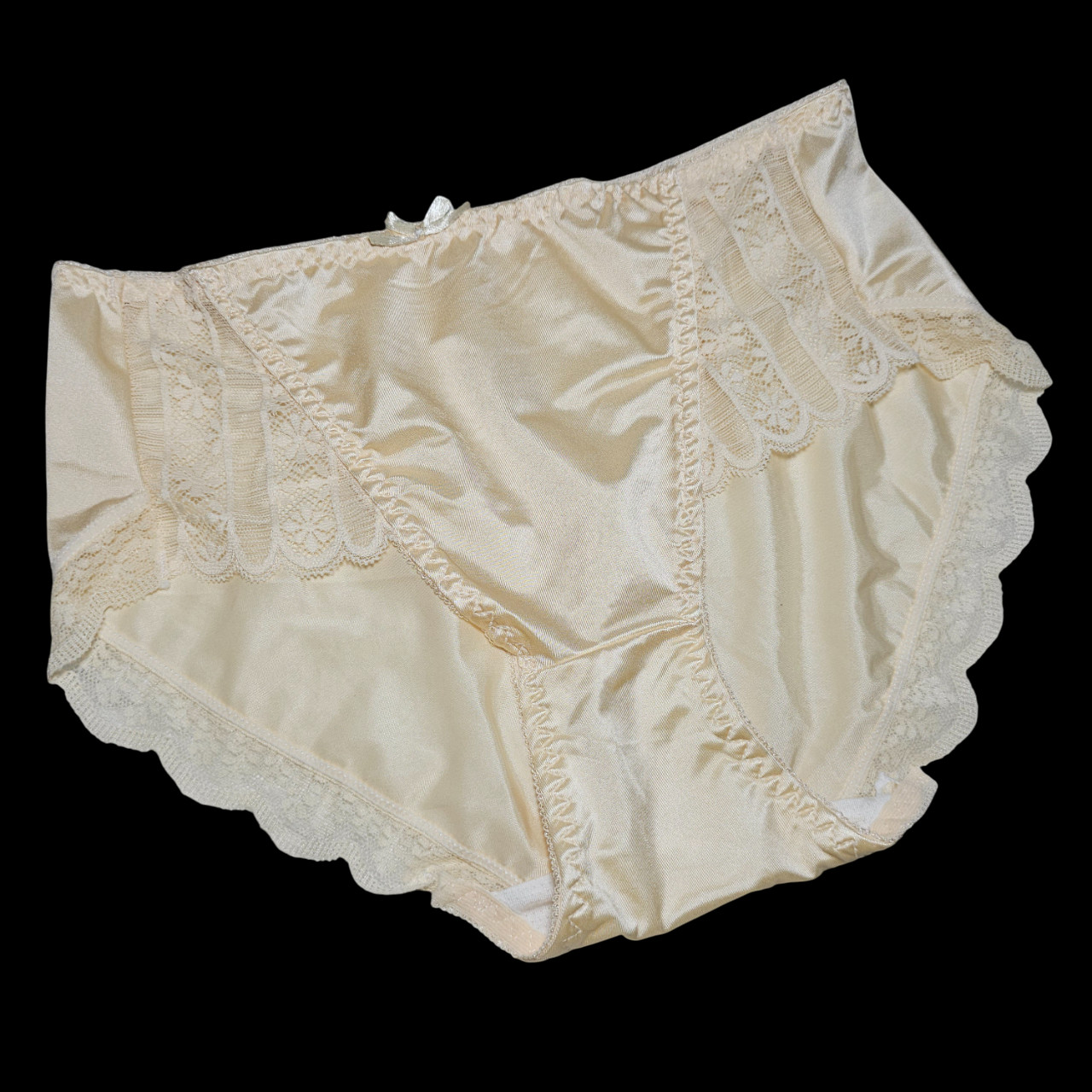 Vintage Slippery Yellow Panty Nylon Spandex Sissy Lace Brief Size 6-7 Hip 35-39″