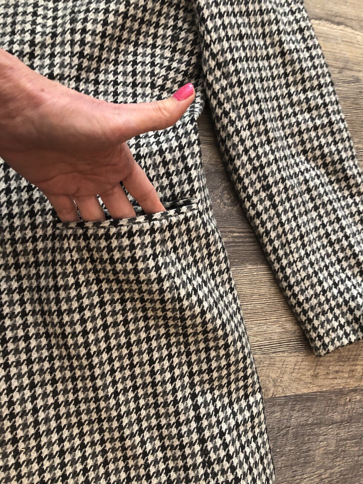 Spiegel Vintage Career Skirt Suit Black Tan Grey Houndstooth Wool Blend Size 14.