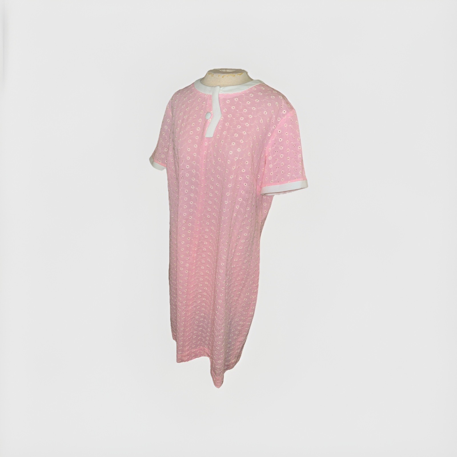 Mynette | Mid Century 1950s House Dress Pastel Pink Embroidered Sz L-3X-On Tags