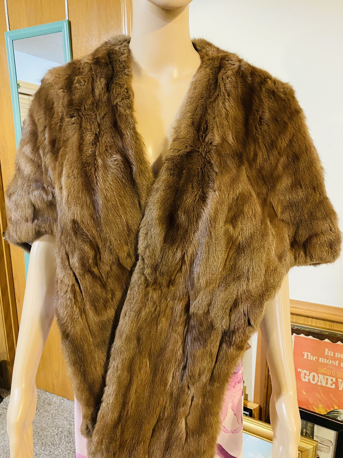 Duplers Beige One Size Mink Fur Shoulder Stole Shawl Shrug Wrap True Vintage