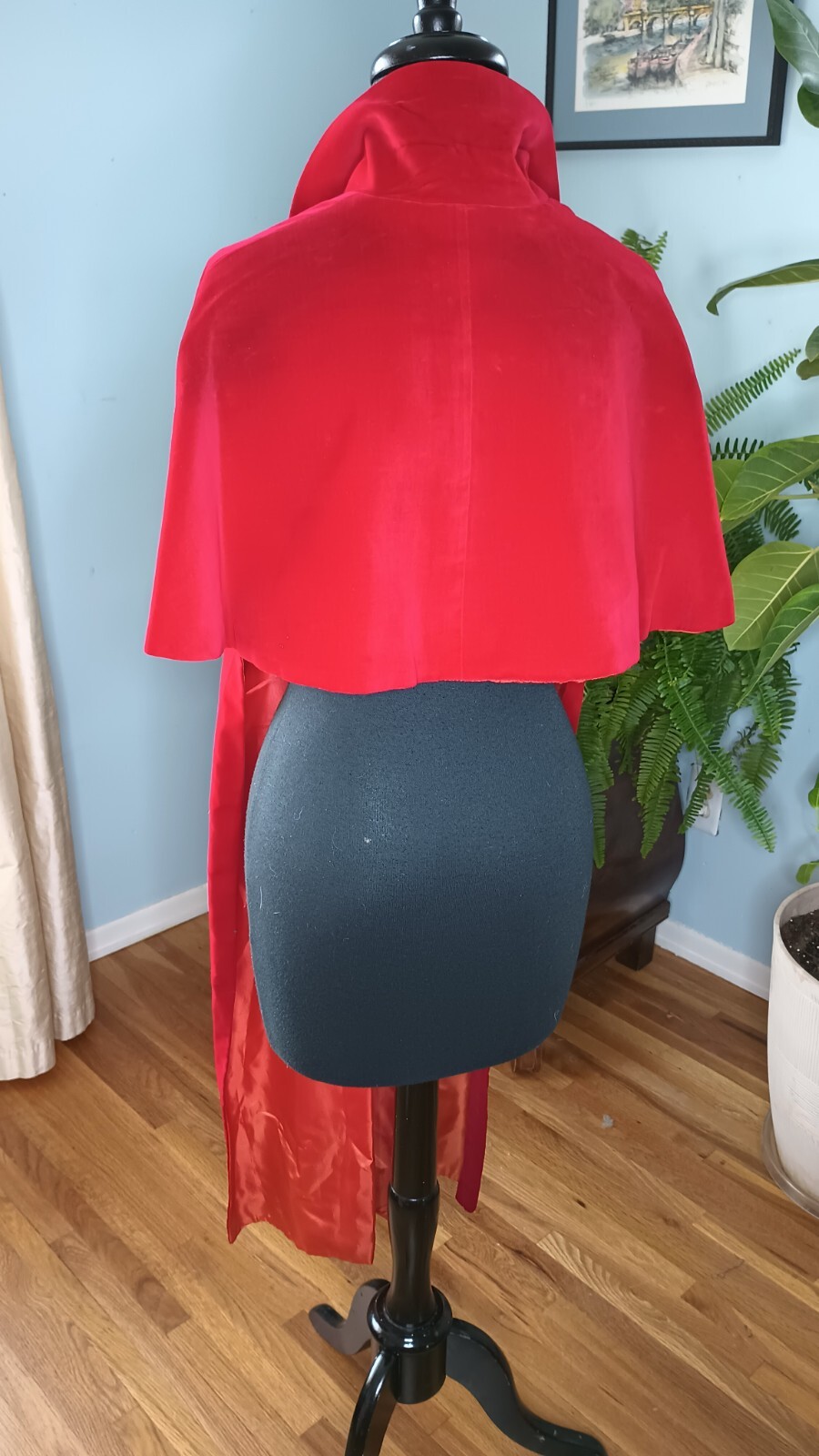 Vintage Red Velvet Opera Cape Cropped Back Scarf Front