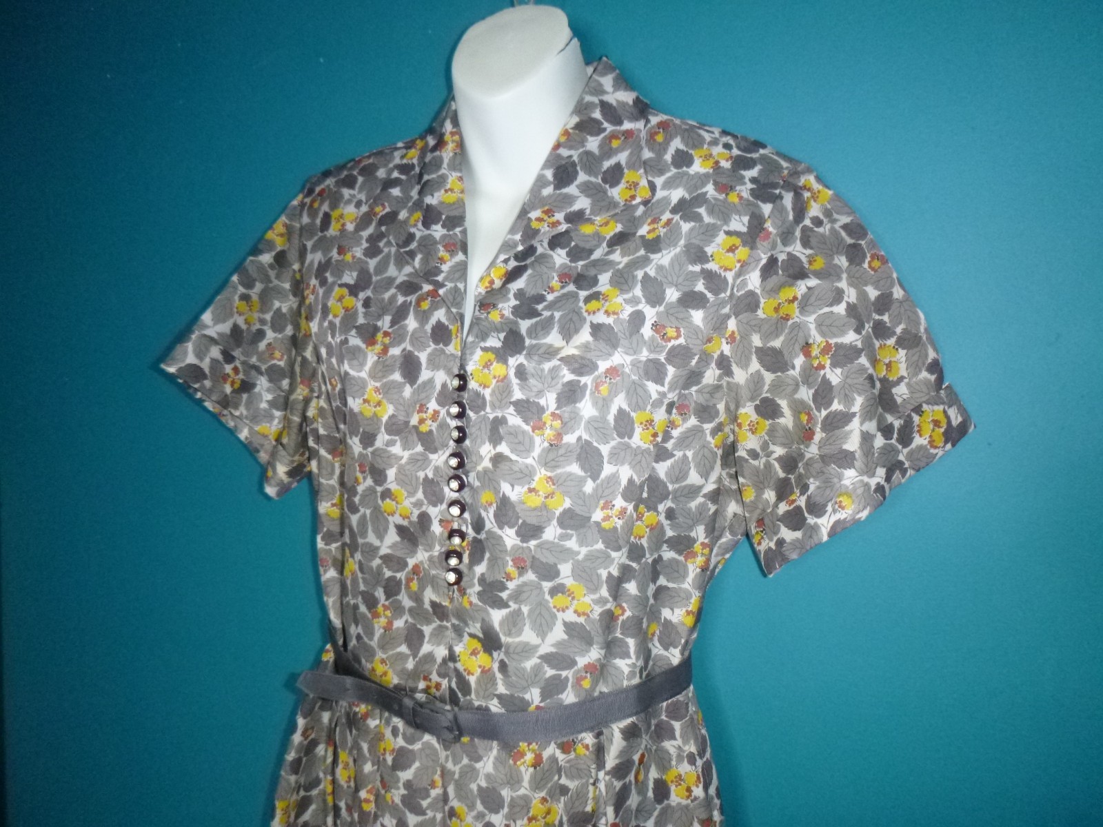 Vtg 40s 50s Crisp Organza Dress Gray Leaves Yellow Brown Berries VOLUP Sz XL/XXL