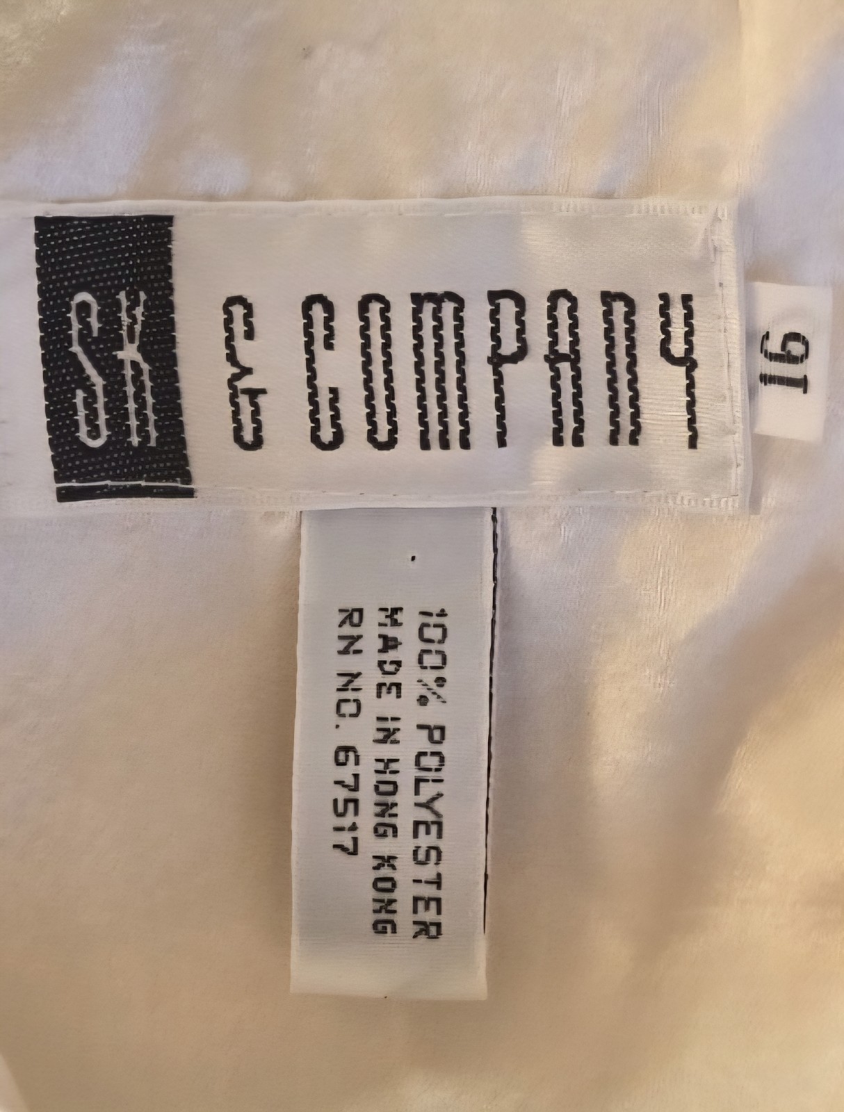 1980s SK & COMPANY Elegant Ivory Satiny Polyester Long Sleeve Blouse Size 16
