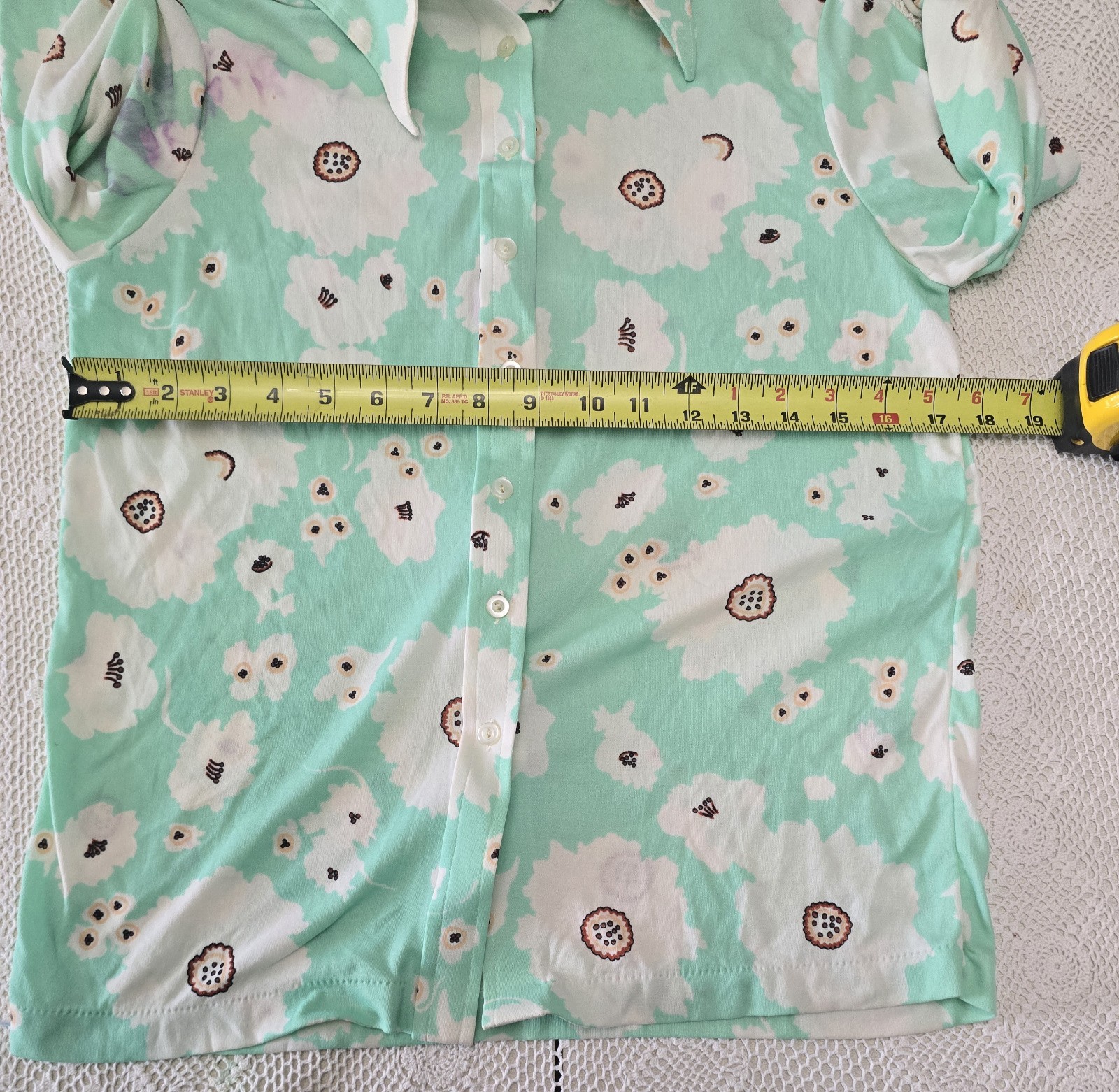 70s Mint Green Floral Disco Shirt Dagger Collar Fits Modern XS/S (Tagged L)