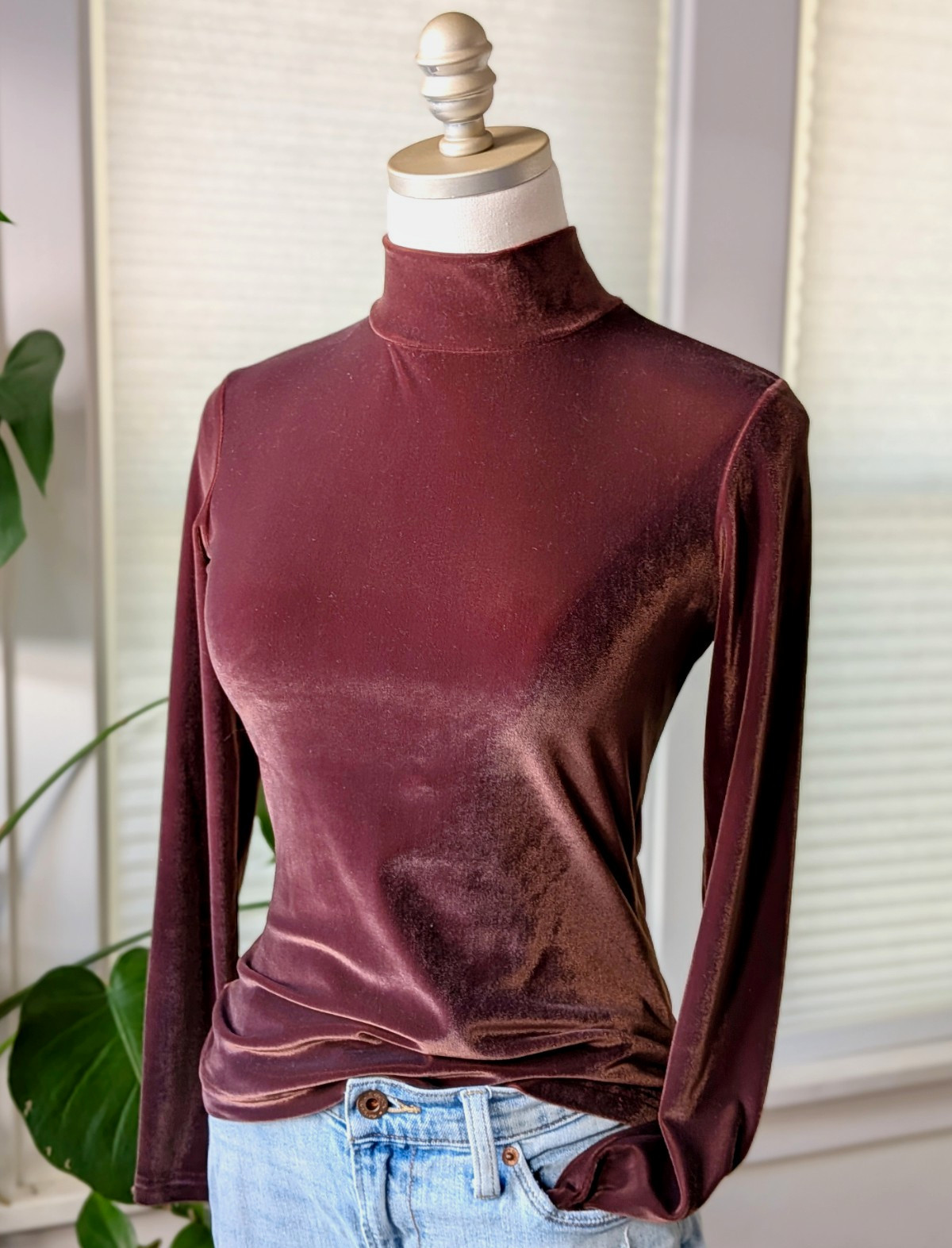 Donna Karan Intimates Women’s Brown Velour Rayon Turtleneck Top S/M